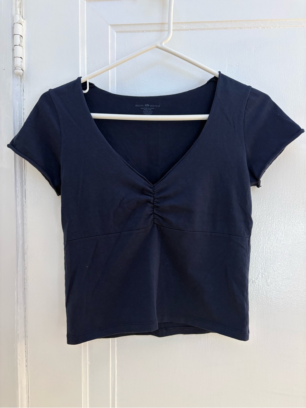brandy melville navy ruched baby tee